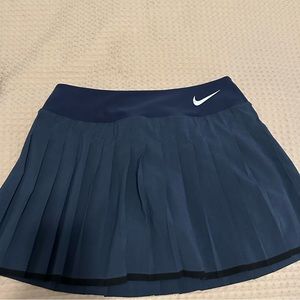 Nike tennis skirt
